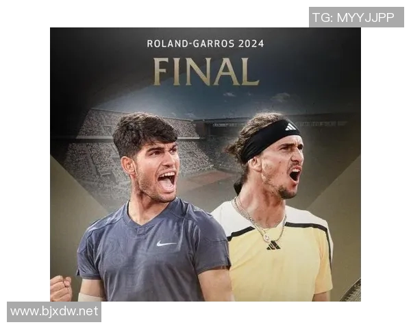 足球场上那些让人目不转睛的帅气球星背后的故事与魅力揭秘